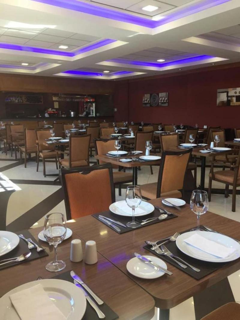 Hotel Diego De Almagro Coyhaique Eksteriør billede