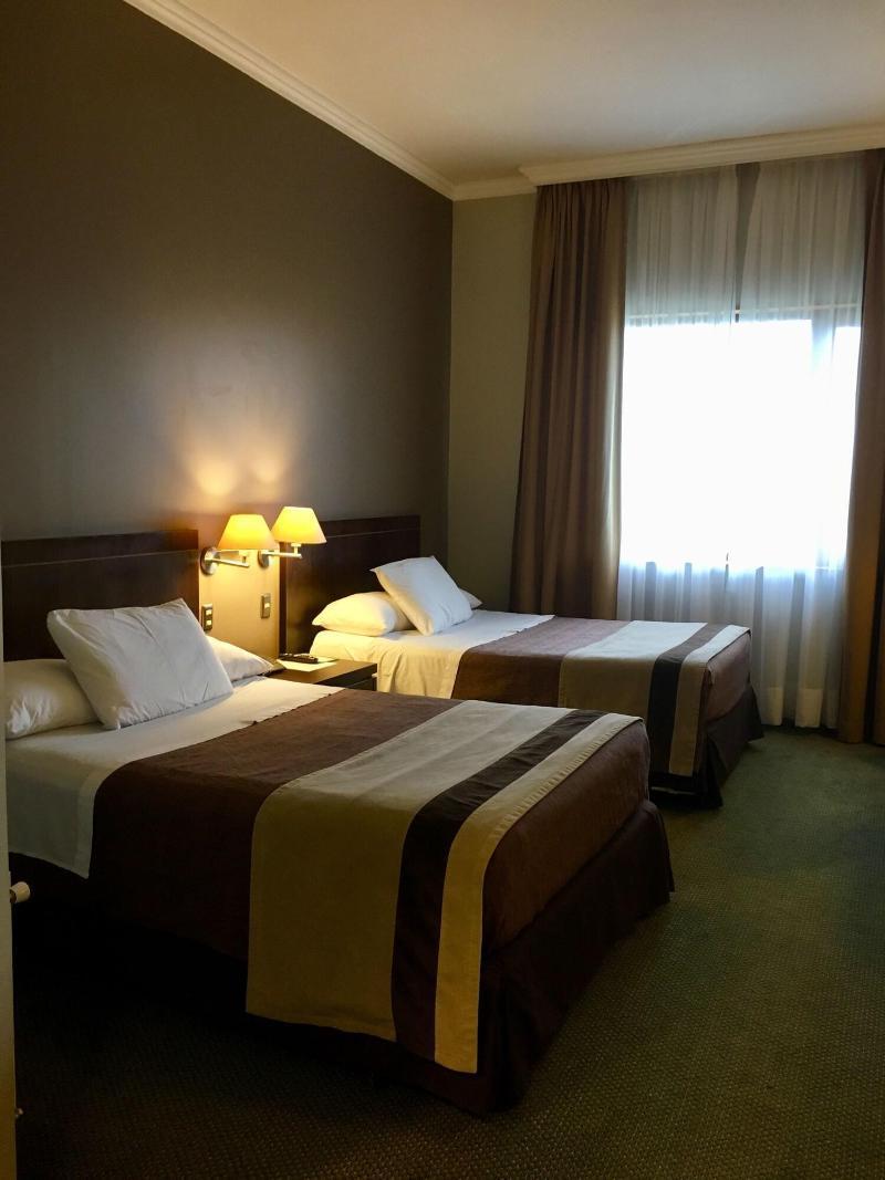 Hotel Diego De Almagro Coyhaique Eksteriør billede